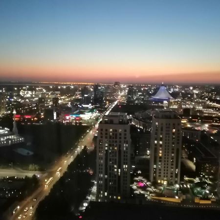 Apart Hotel 36 Этаж Астана Екстериор снимка