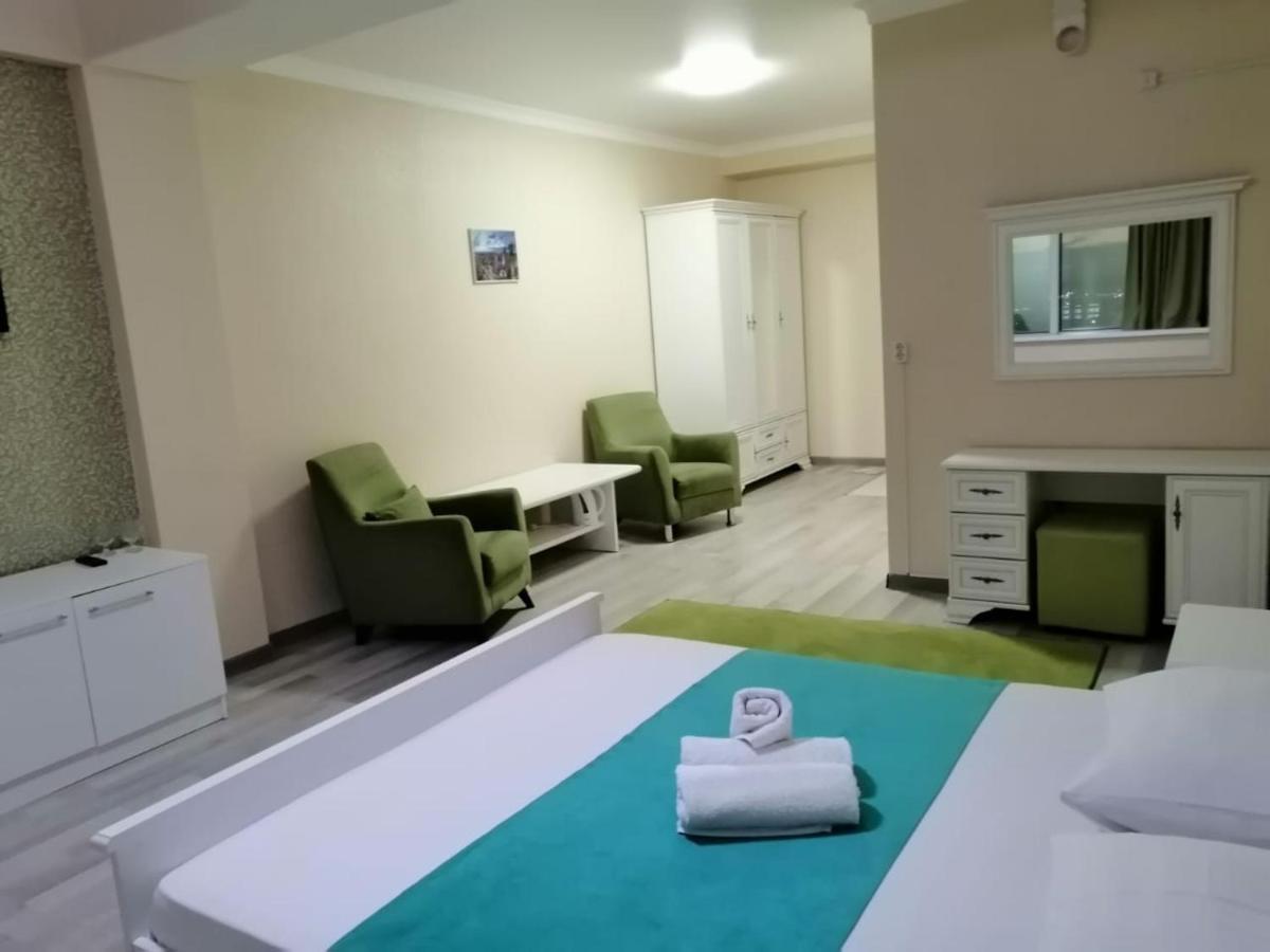 Apart Hotel 36 Этаж Астана Екстериор снимка